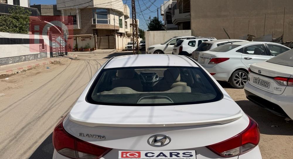 هيونداي النترا